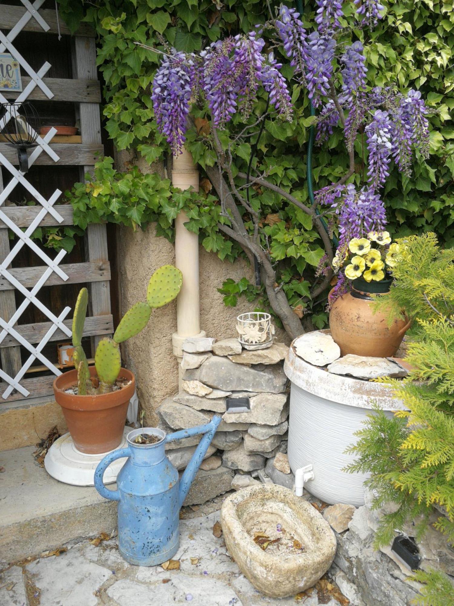 Petit Studio Atypique Et Cosy En Provence Saint-Étienne-les-Orgues Exterior photo